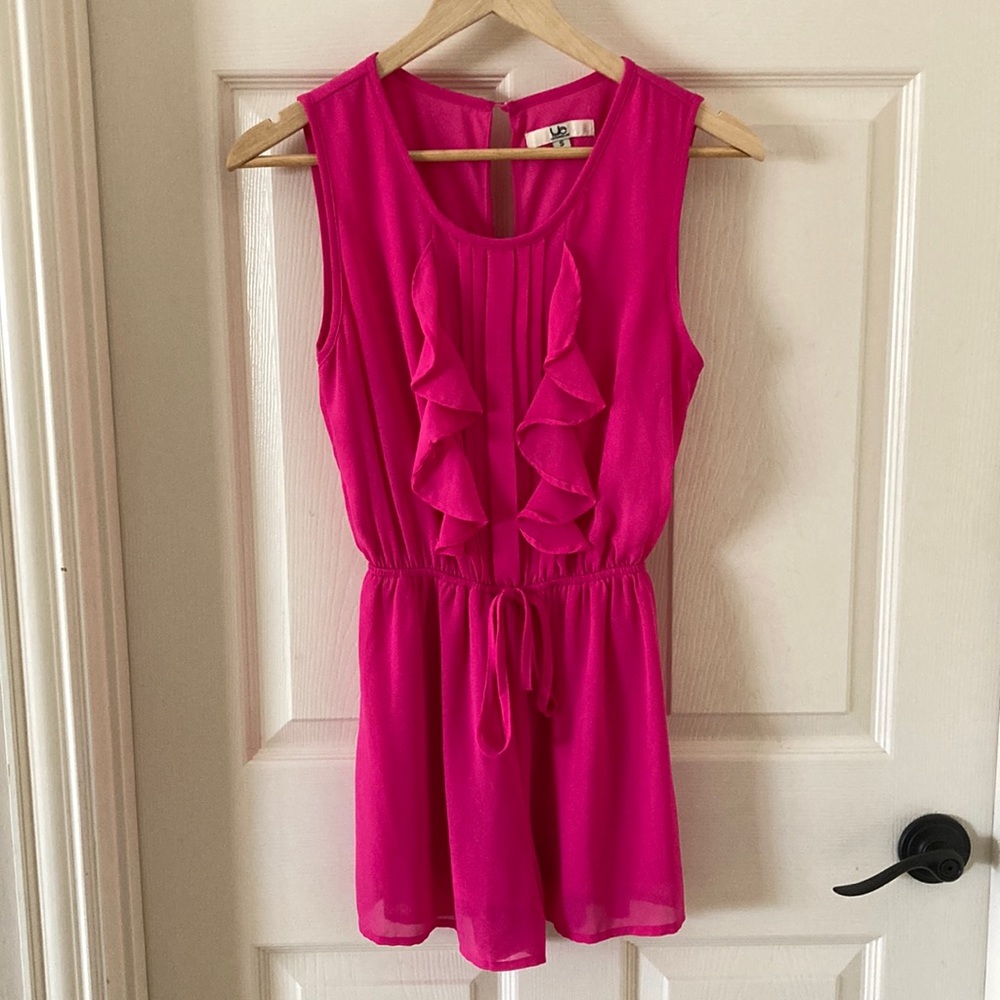 NEW YA Hot Pink Short Romper Open Back *Lined Sleeveless Backless Small NWOT